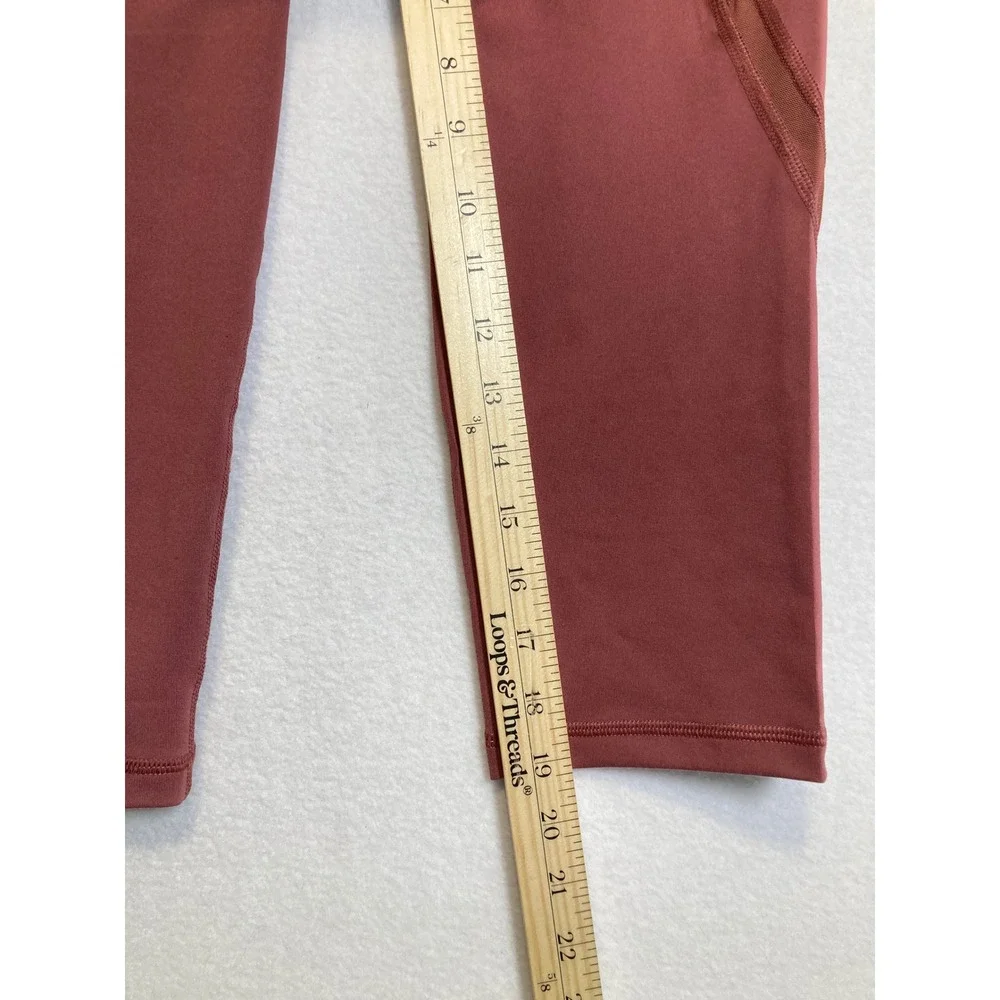 Athletic Old Navy Girls M Terracotta Rose Elevate High Rise Go-Dry Crop Leggings